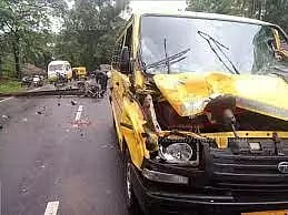 ரத்தினகிரி அருகே லாரி உரசியதில் மின் ஊழியர் பலி