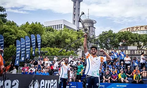 Image Courtesy : @worldarchery twitter