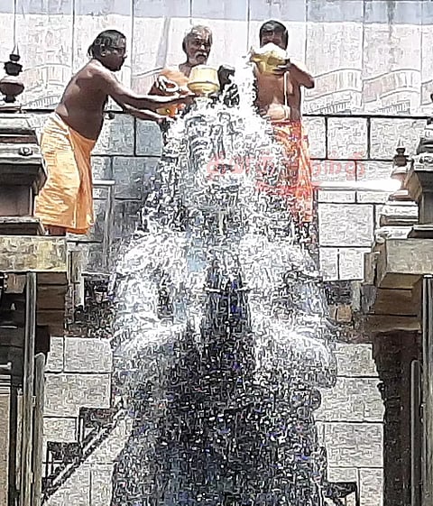 வைகாசி மாத முதல் ஞாயிற்றுக்கிழமை:நாமக்கல் ஆஞ்சநேயருக்கு சிறப்பு அபிஷேகம்