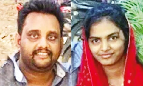 தர்காவில் பயங்கரம் இளம்பெண் சரமாரி குத்திக்கொலை; கத்தியுடன் கணவர் போலீசில் சரண்