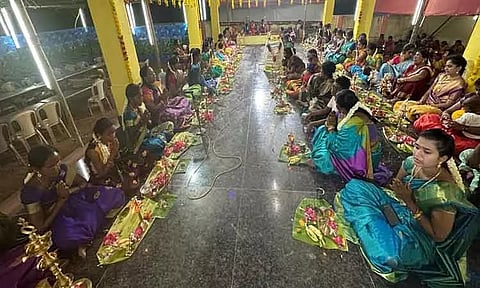 திருவிளக்கு பூஜை