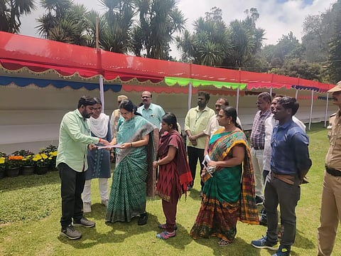 கோடை விழா முன்னேற்பாடு பணிகள் தீவிரம்