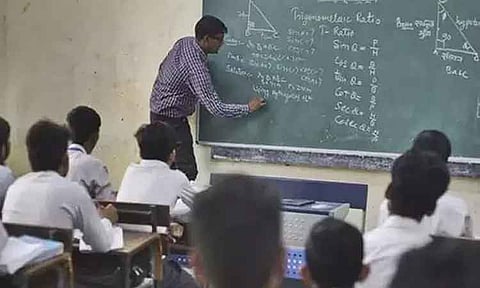 மத்திய அரசு பள்ளிகளில் ஆசிரியர் பணி - ஜூலை மாதம் நடைபெறும் சிடெட் தகுதித் தேர்வு