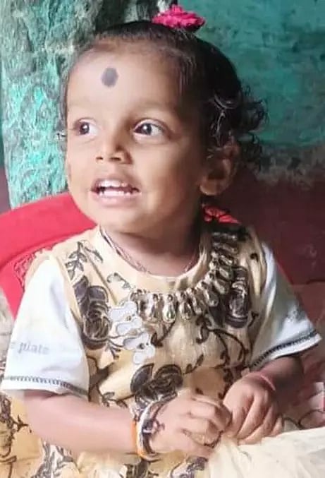 தளி அருகேவீட்டு சுவர் இடிந்து விழுந்து 3 வயது குழந்தை பலி