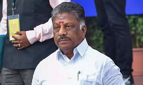 பால் கொள்முதல் விலையை உயர்த்த உடனடியாக நடவடிக்கை எடுக்க வேண்டும் - ஓ.பன்னீர்செல்வம் வலியுறுத்தல்