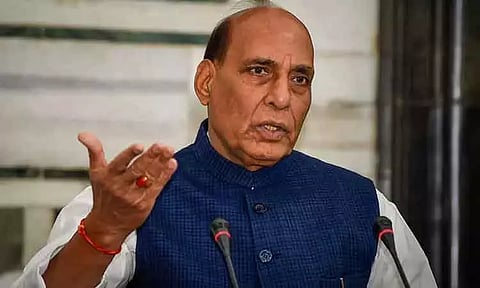 'நாடாளுமன்ற கட்டிட திறப்பு விழாவை புறக்கணிக்கும் முடிவை எதிர்கட்சிகள் மறுஆய்வு செய்ய வேண்டும்' - ராஜ்நாத் சிங் வேண்டுகோள்