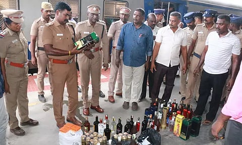 ரெயில்களில் மதுபானங்கள் கடத்தினால் குண்டர் தடுப்பு சட்டம் பாயும்