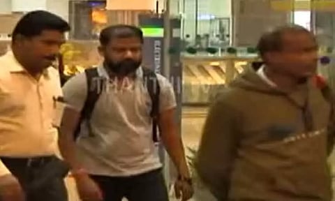 தீவிரமடையும் கொடநாடு வழக்கு - விசாரணைக்காக கேரளா செல்லும் சி.பி.சி.ஐ.டி. போலீசார்