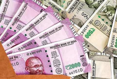 விவசாயிகளுக்கு சொட்டுநீர் பாசனம் அமைக்க நிதியுதவி