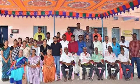 முன்னாள் மாணவர்கள் சந்திப்பு