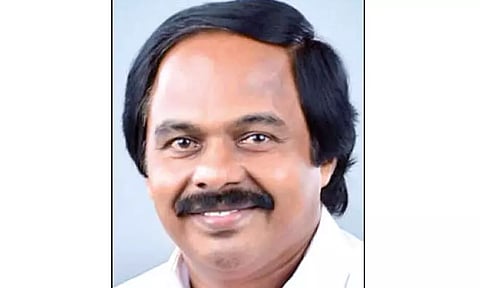 பொதுமக்கள் நலனில் பிரச்சினை ஏற்படாமல் ஆவின் பார்த்துக்கொள்ளும் -அமைச்சர் அறிக்கை