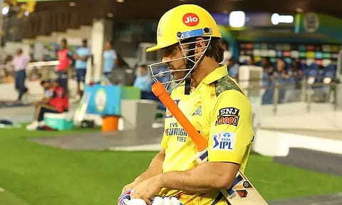 "எம்எஸ் தோனி கேப்டனாக இல்லை என்றால், அவர் விளையாட மாட்டார்...": -விரேந்திர சேவாக்