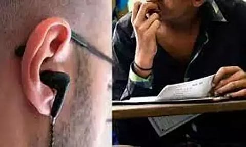 காதில் புளூடூத் அணிந்து டிஎன்பிஎஸ்சி தேர்வு எழுதிய வாலிபர் - வலை வீசி தேடும் போலீசார்..!