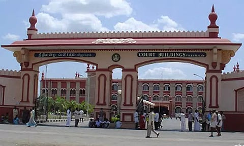 கள்ளக்குறிச்சி மாணவி ஸ்ரீமதி வழக்கில் இருந்து 2 ஆசிரியர்கள் நீக்கம்..!