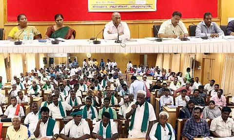 கரும்புக்கான நிலுவைத்தொகை ரூ.75 கோடியை விரைந்து பெற்றுத்தர வேண்டும்