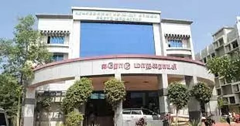 தூய்மை பணிகளை தனியாருக்கு ஒப்பந்தம் விடுவதை கண்டித்து 7-ந் தேதி ஈரோடு மாநகராட்சி அலுவலகத்தை முற்றுகையிடும் போராட்டம்