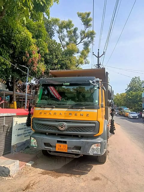 தக்கலையில் அதிக பாரம் ஏற்றிய லாரிக்கு அபராதம்