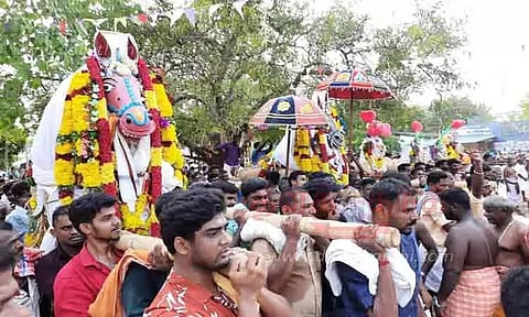 அய்யனார் கோவில் புரவி எடுப்பு விழா