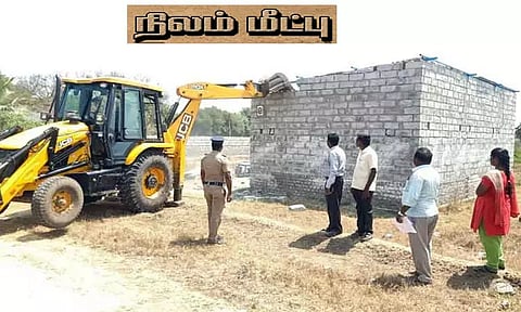 உளுந்தை ஊராட்சியில் ரூ.1 கோடி ஆக்கிரமிப்பு நிலம் மீட்பு; வருவாய்த்துறையினர் நடவடிக்கை