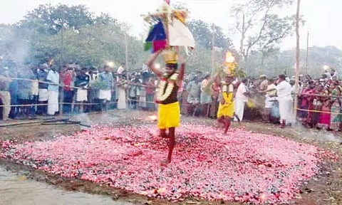 திரவுபதி அம்மன் கோவிலில் தீமிதி திருவிழா