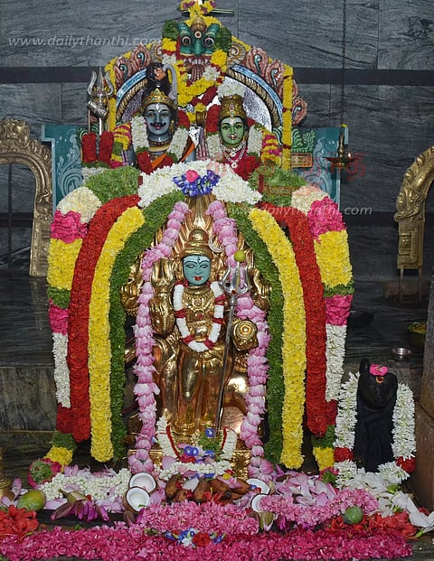 தேய்பிறை அஷ்டமியையொட்டி காலபைரவர் கோவில்களில் சிறப்பு பூஜை