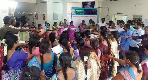 குழந்தை தொழிலாளர் எதிர்ப்பு உறுதி மொழி - உதவி ஆணையர் கிருஷ்ணவேணி