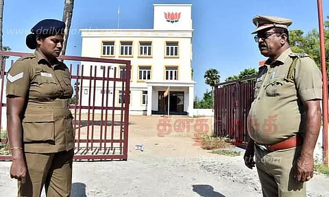 ஈரோடு அருகே பா.ஜ.க. அலுவலகத்துக்கு போலீஸ் பாதுகாப்பு