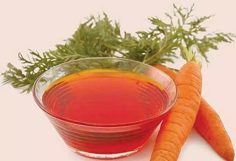 கேரட் எண்ணெய் தயாரிப்பு