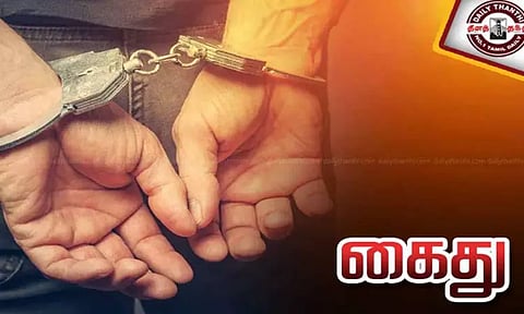 பல்வேறு வழக்குகளில் தேடப்பட்ட பிரபல ரவுடி துப்பாக்கி முனையில் கைது