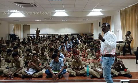 என்.சி.சி. மாணவர்களுக்கு விழிப்புணர்வு