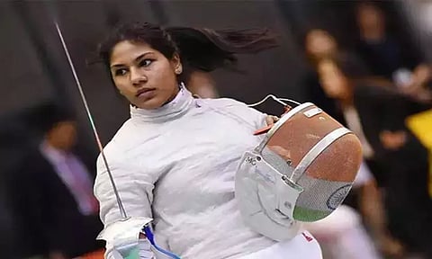 ஆசிய சாம்பியன்ஷிப் வாள்வீச்சு : தமிழ்நாடு வீராங்கனை பவானி தேவிக்கு வெண்கலம்...!