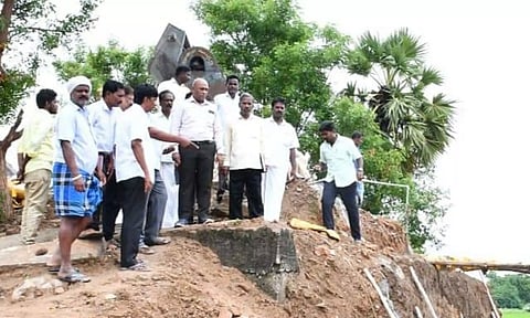 செஞ்சி ஒன்றியத்தில் வளர்ச்சி திட்ட பணிகளை கலெக்டா பழனி ஆய்வு