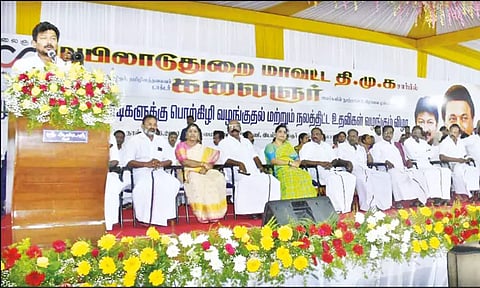 தி.மு.க.வை, சி.பி.ஐ. மூலம் மத்திய அரசு அச்சுறுத்துகிறது -அமைச்சர் உதயநிதி ஸ்டாலின் பேச்சு