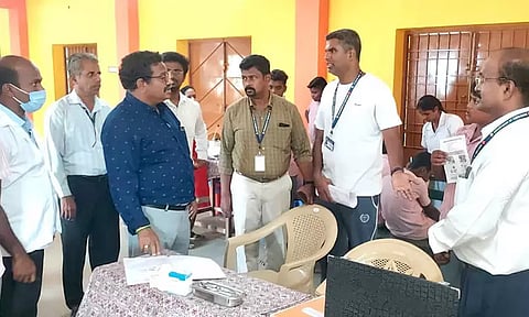 ஆலங்காயம் வட்டார மருத்துவமனையில் இணை இயக்குனர் ஆய்வு