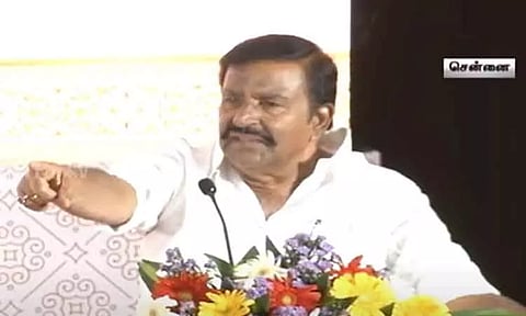 நகர்ப்புற உள்ளாட்சி அமைப்பு புதிய சட்டப்பிரிவு பயிலரங்கத்தில் தூங்கிய அலுவலர் - கடிந்து கொண்ட அமைச்சர் கே.என்.நேரு