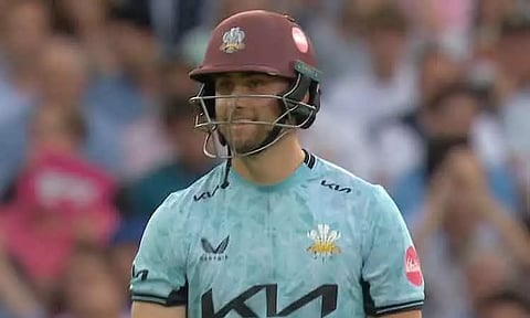 ஒரே ஓவரில் தொடர்ந்து 5 சிக்ஸர்..! ஒரு பந்தில் உலக சாதனையை தவற விட்ட வில் ஜேக்ஸ்..வீடியோ