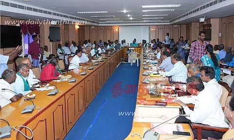 விவசாய கடன் தள்ளுபடியை உடனே அமல்படுத்த வேண்டும்