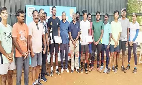 தேசிய அளவிலான டென்னிஸ் போட்டி