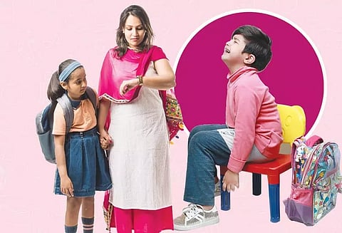 பள்ளி செல்ல அடம்பிடிக்கும் குழந்தையை கையாளும் வழிகள்