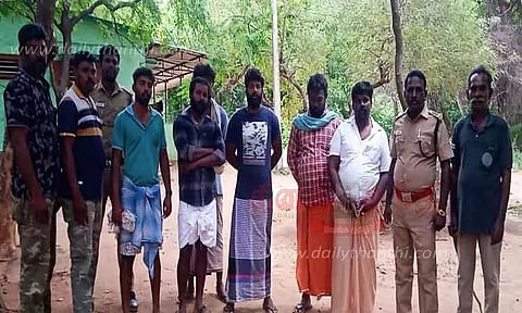 வனப்பகுதிக்குள் அத்துமீறி நுழைந்த 6 பேருக்கு அபராதம்