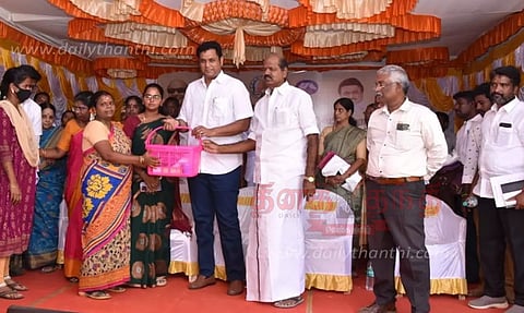 டெல்டா பகுதியில் விரைவில் விவசாயம் சார்ந்த தொழிற்பேட்டை - டி.ஆர்.பி.ராஜா