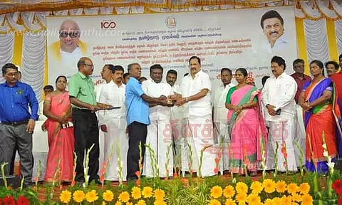 தமிழகத்தில் புதிதாக 4 ஆயிரம் பஸ்கள் வாங்கப்படும்