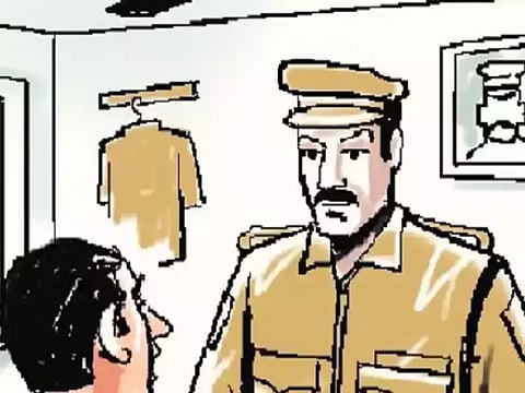 சினிமா தயாரிப்பாளர்-மனைவி மாறி மாறி புகாரால் பரபரப்பு