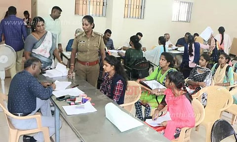 சான்றிதழ் சரிபார்ப்பு தொடங்கியது