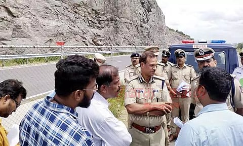 பெங்களூரு-மைசூரு விரைவுச்சாலையில் கர்நாடக போக்குவரத்து போலீஸ் கூடுதல் டி.ஜி.பி. நேரில் ஆய்வு