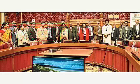 இலங்கை தமிழர்களுக்கு சம உரிமை வழங்கும் சட்டத்திருத்தத்தை அமல்படுத்துவதே நிரந்தர தீர்வு - இங்கிலாந்தில் அண்ணாமலை பேச்சு