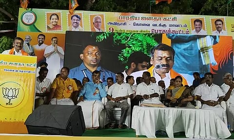 சொன்ன வாக்குறுதிகள் அனைத்தையும் பா.ஜனதா அரசு நிறைவேற்றி வருகிறது