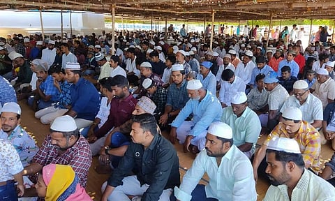 உடுமலை பள்ளிவாசல்களில் சிறப்பு தொழுகை