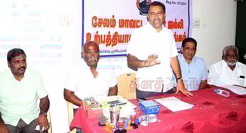 வேலை நிறுத்தத்தால் கட்டுமான பணிகள் பாதிப்பு: பேச்சுவார்த்தை நடத்தி தீர்வுகாண அரசு முன்வர வேண்டும்-கிரஷர், ஜல்லி உற்பத்தியாளர்கள் சங்கம் வலியுறுத்தல்