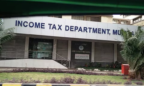 வரிஏய்ப்பு புகார்: சமூக வலைத்தள பிரபலங்கள், யூ டியூபர்கள் மீது வருமானவரி விசாரணை